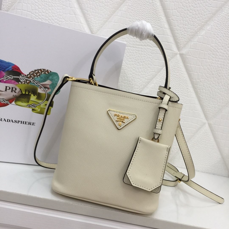 Pra*a top handle bags